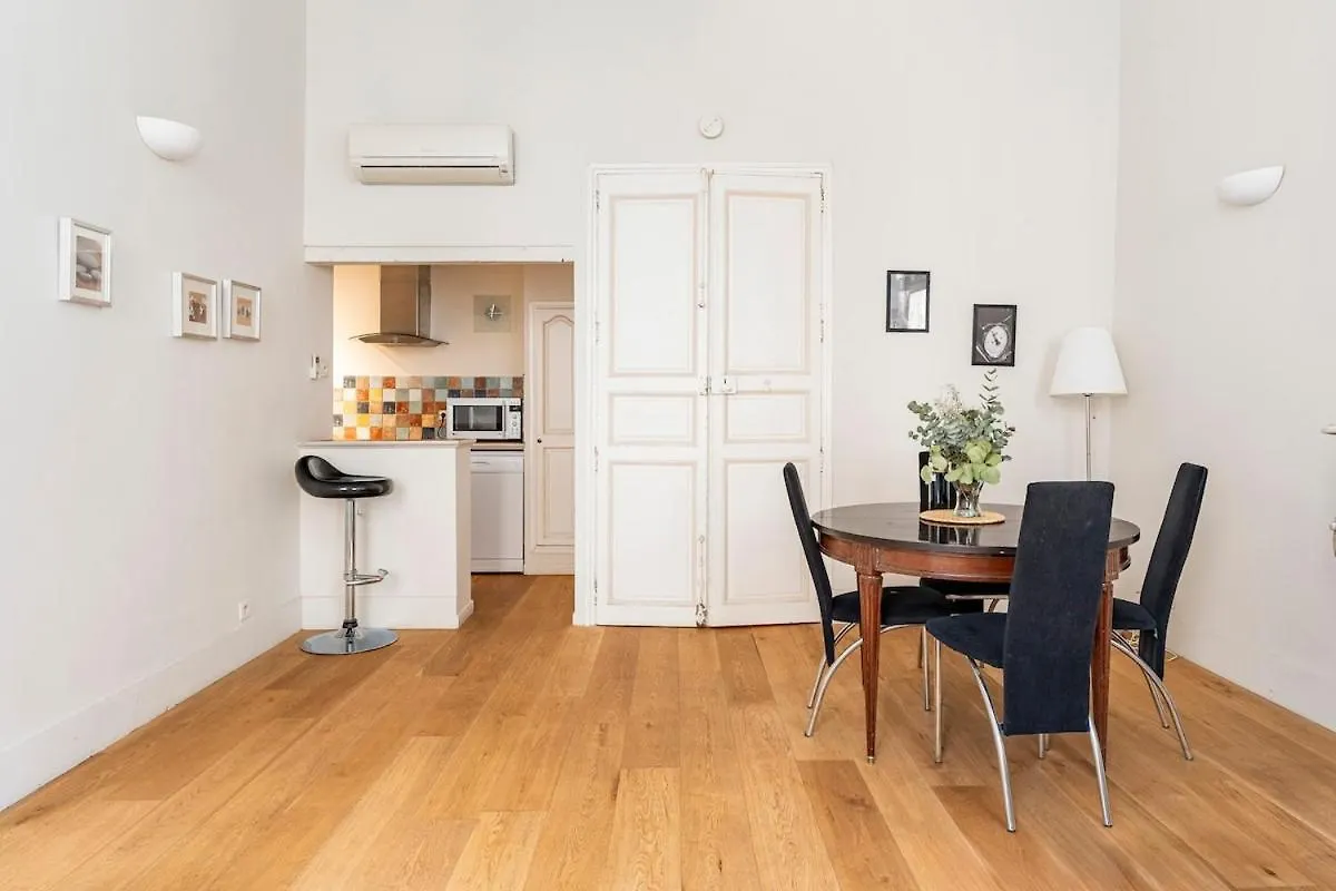 Apartment Bel Appartement Pres Du Cours Mirabeau Aix-en-Provence